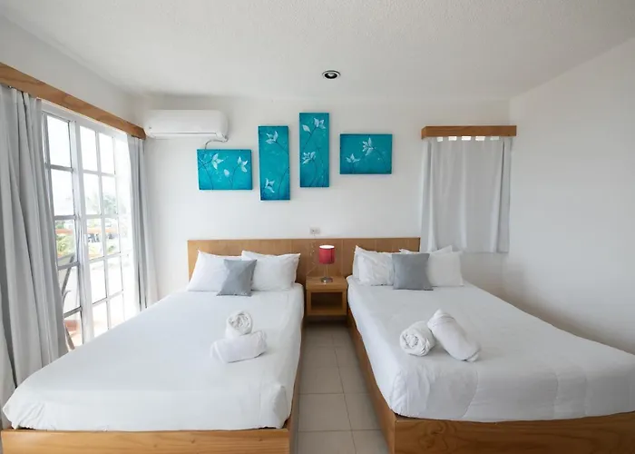 & Club Ojo De Agua Hotel 3*